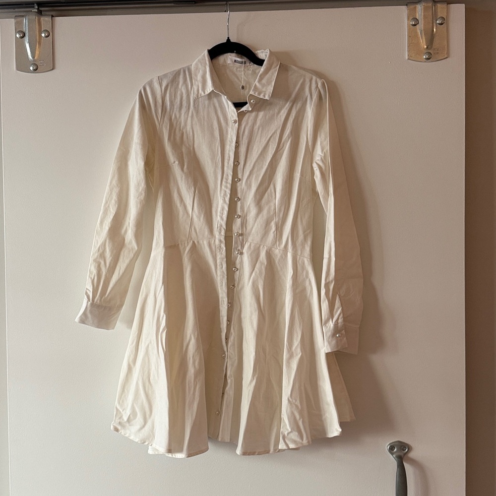 Missguided Ivory Button-Up Shirt Dress